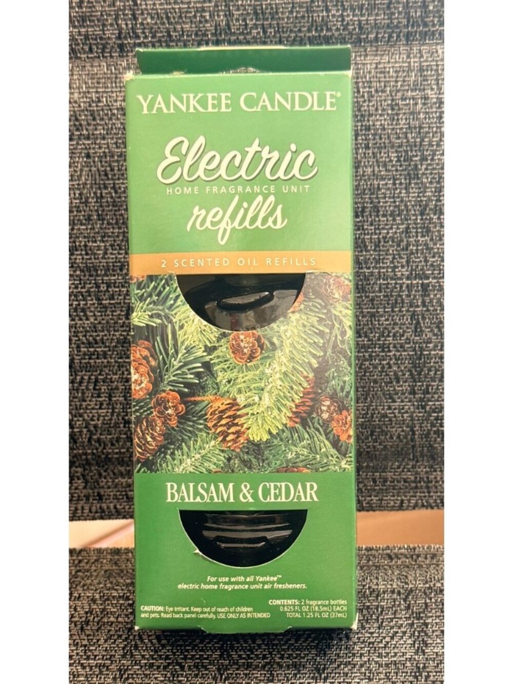 2 Yankee Candle Christmas Holiday, Balsam Cedar Scented Oil Plug-in Refill‎ box